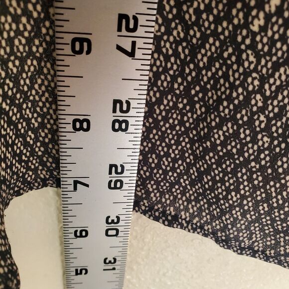 Daniel Rainn Top Hi-Low Sleeveless Blouse Womens Size Large Geometric Lace Print - Picture 10 of 15